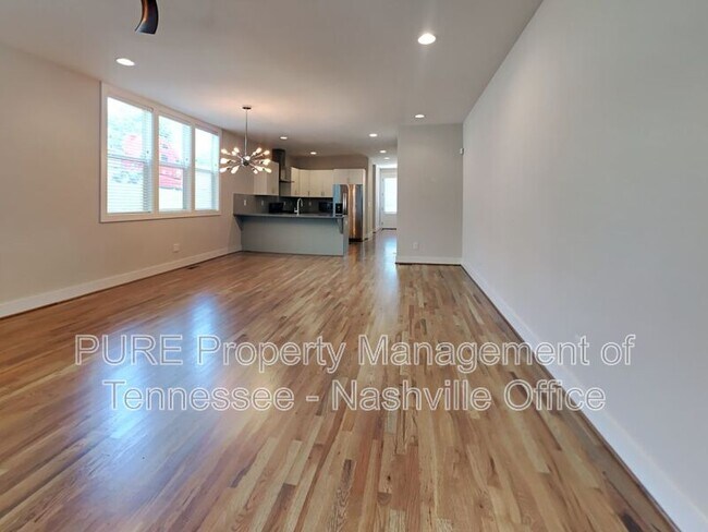 Foto del edificio - 1704 Simpkins St