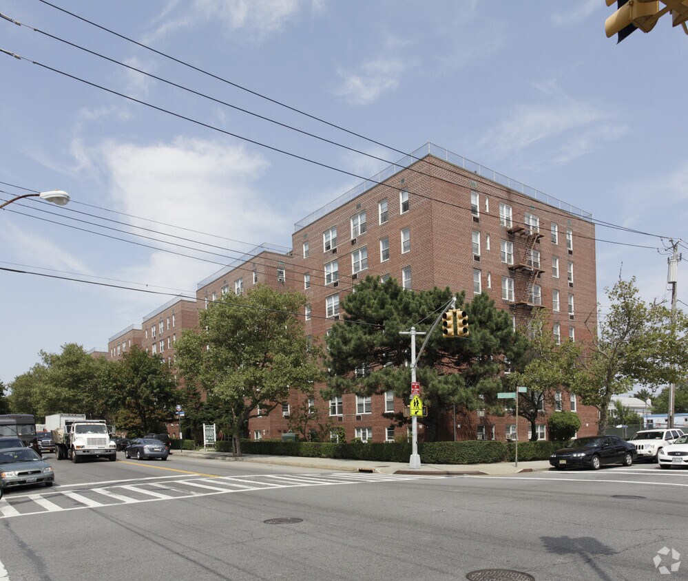 Foto del edificio - Lawrence Gardens