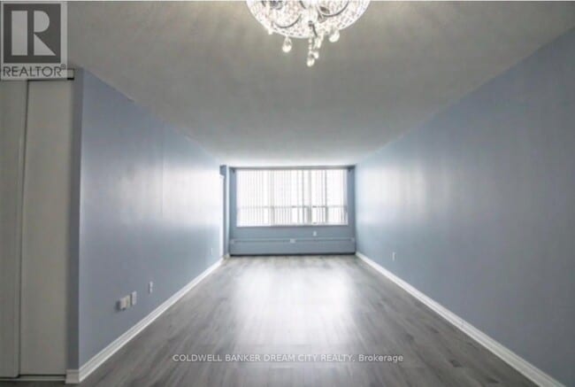 Building Photo - 390 Dixon Rd