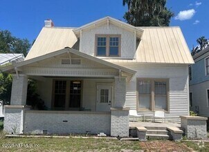 Building Photo - 417 Emmett St