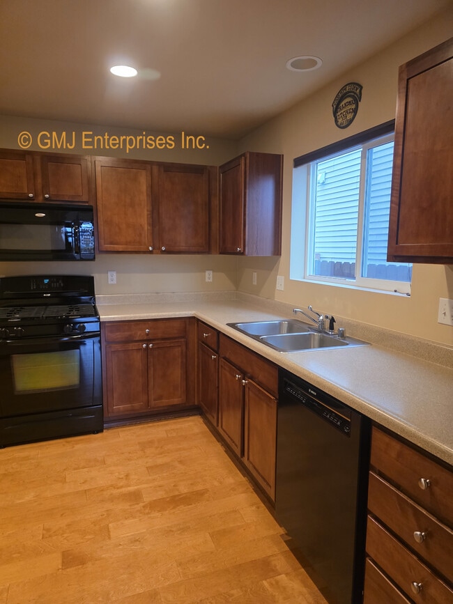 Foto del edificio - 9912 198th Ave Ct E