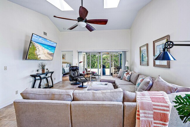Foto del edificio - 1528 Ocean Dunes Cir