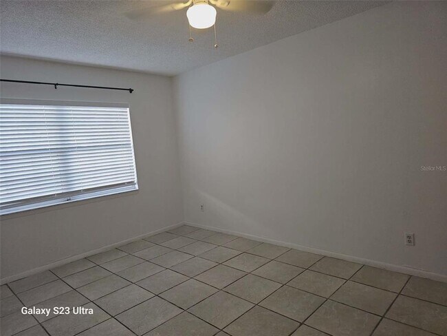 Building Photo - 1000 S Semoran Blvd