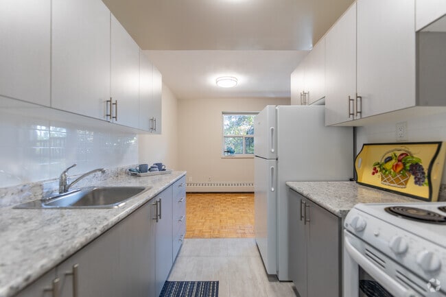 1BR, 1BA - Cuisine - The Park Fifty-Two