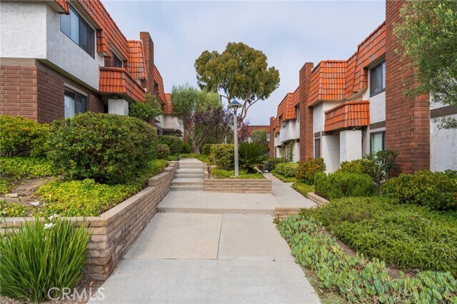 Foto del edificio - 28033 Ridgebluff Ct