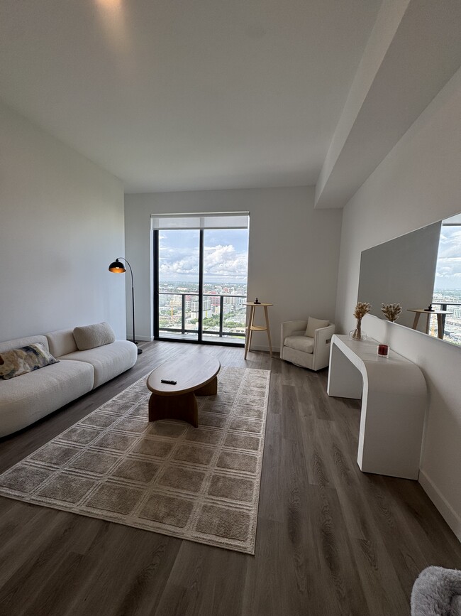 Foto del edificio - 82 NE 26th St