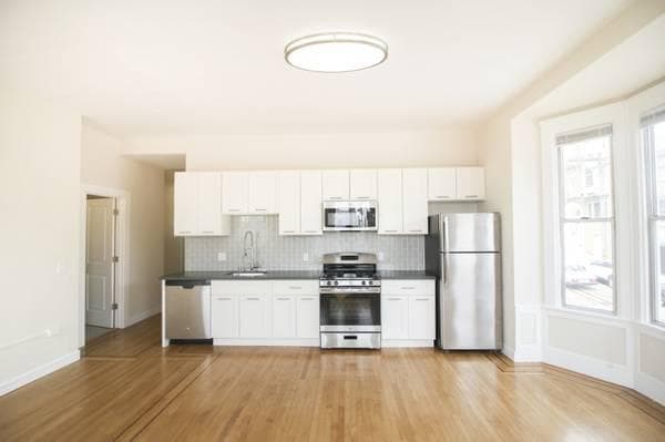 Building Photo - 2 bedroom in San Francisco CA 94109