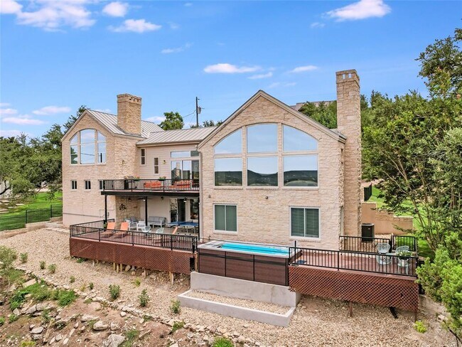 Foto del edificio - 5111 McIntyre Cir
