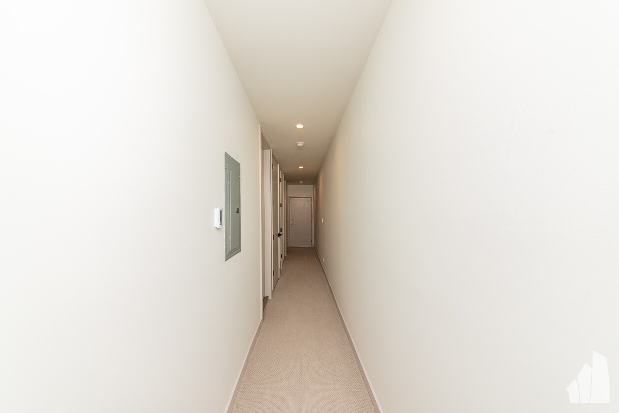 Foto del edificio - 1944 W Crystal St