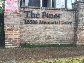 Building Photo - 12633 Memorial Dr