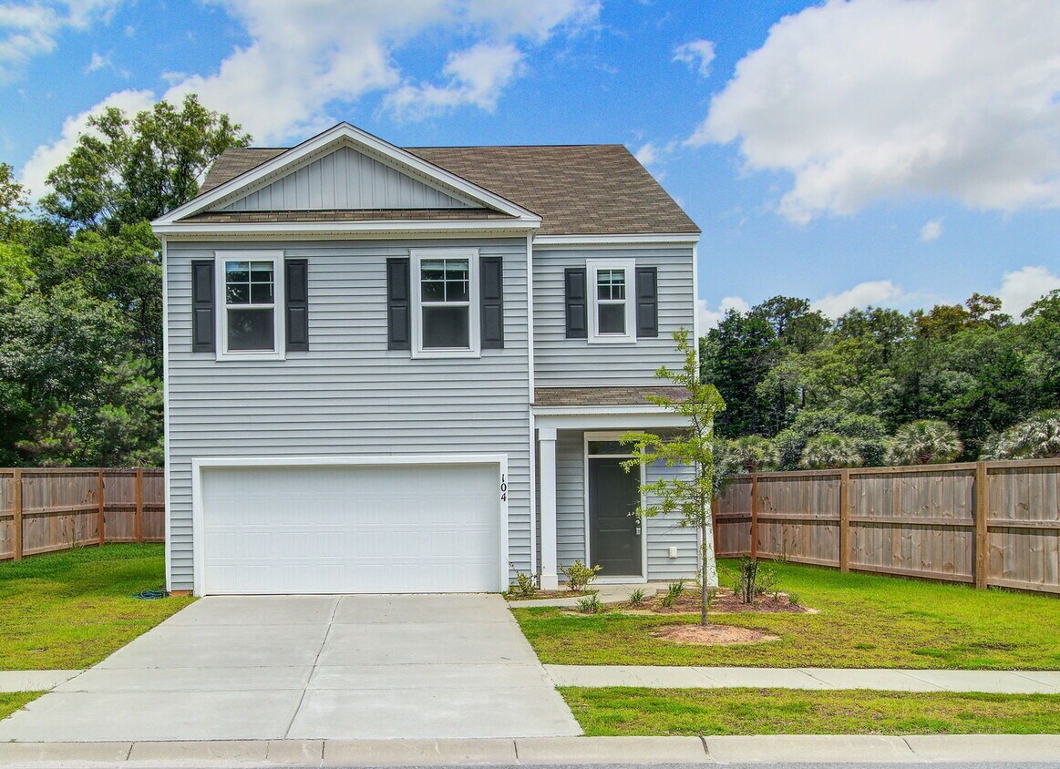 Primary Photo - 104 Sunray Ln