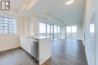 Building Photo - 15 Watergarden Dr