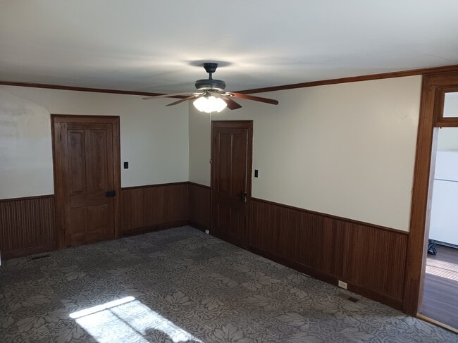 Building Photo - 505 W Front St