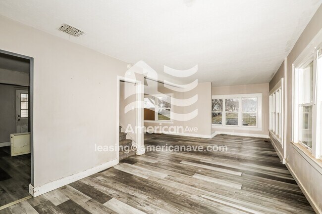 Foto del edificio - 529 E Victoria St