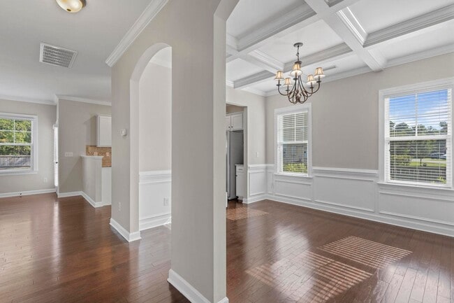 Building Photo - 4 Bedroom in Mimosa Bay with BOAT ACCESS!