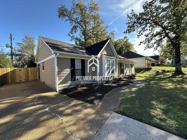 Building Photo - 4198 Oak Valley Dr