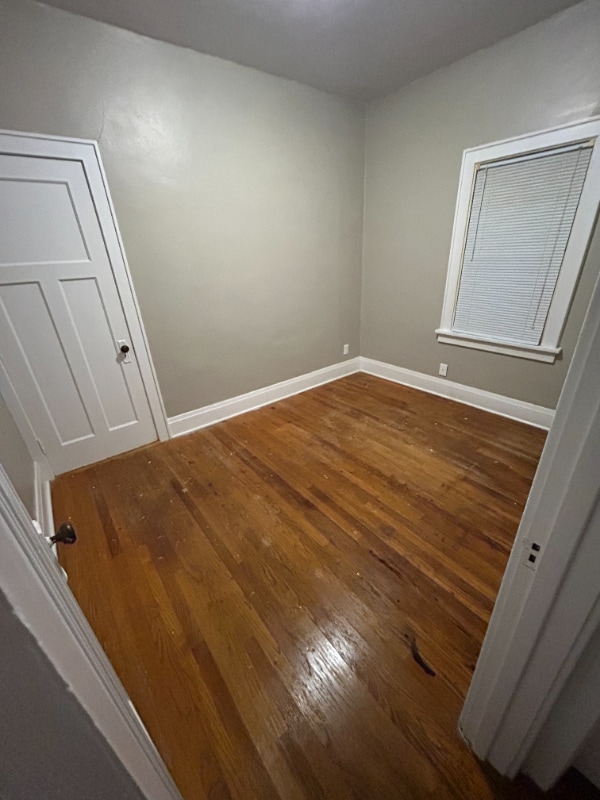 Foto del edificio - 3238 Ridgeway Ave