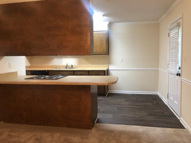 Foto del edificio - 137 Tamara Ct