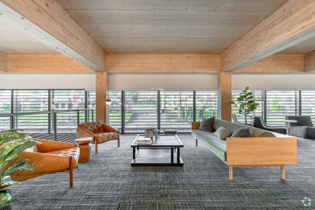 Mezzanine Lounge - Kerf Apartments