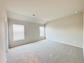 Building Photo - 17327 Ridge Dr