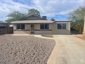 Building Photo - 1392 W Orchid Pl