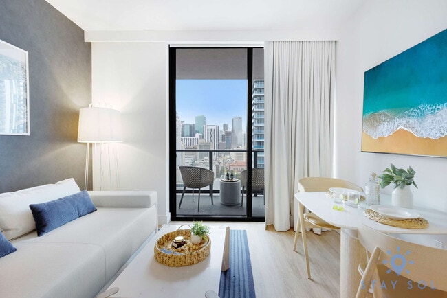 Foto del edificio - 601 NE 1st Ave