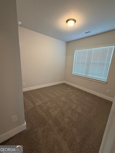 Building Photo - 110 Maple Trl