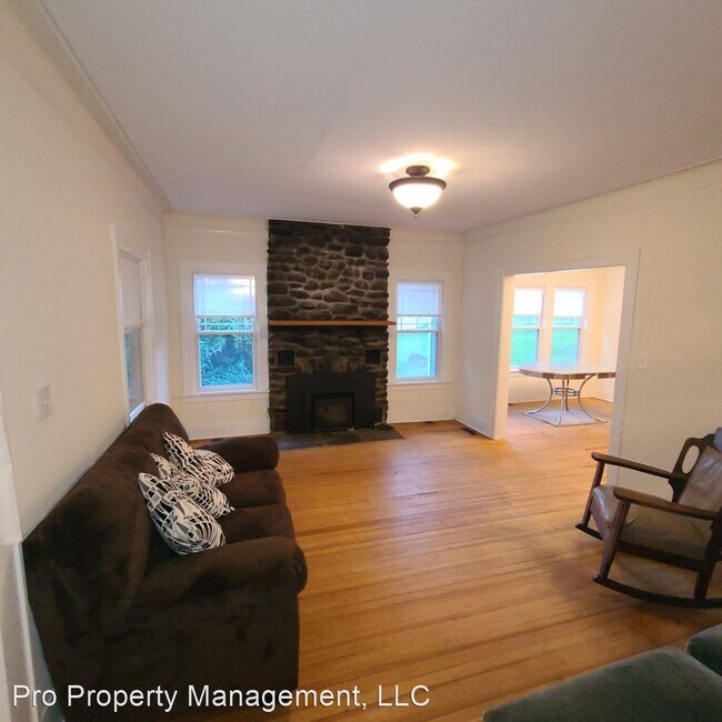 Building Photo - 2 br, 1 bath House - 23 Taylor Street,
