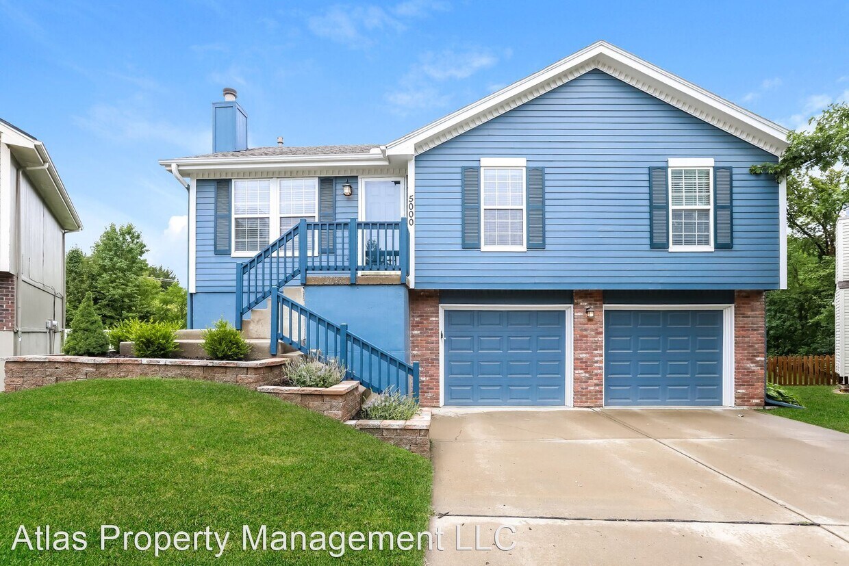 3 br, 3 bath House 5000 NE 63rd Ter House Rental in Kansas City, MO