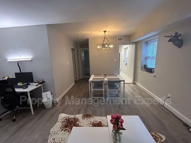 Foto del edificio - 1322 Fort Myer Dr