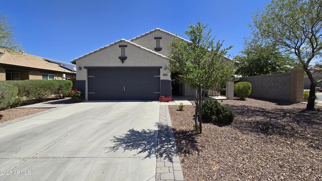 Building Photo - 3913 S 185th Ln