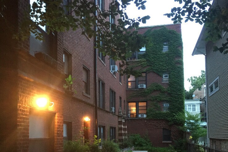 Primary Photo - 1346 W Hood Ave