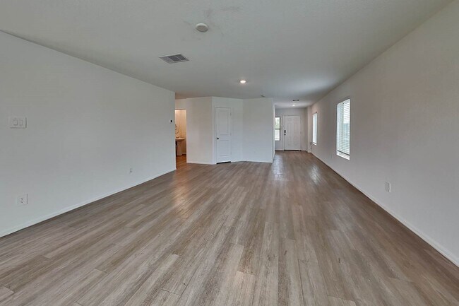 Building Photo - 18803 Charter Elm Dr