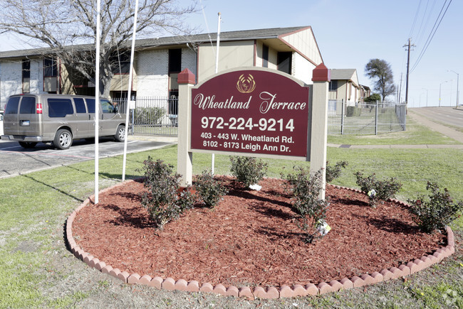 Foto del edificio - Wheatland Terrace