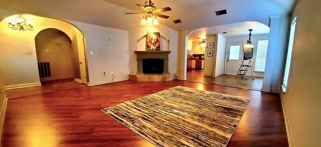 Foto del edificio - 212 Canulette Rd