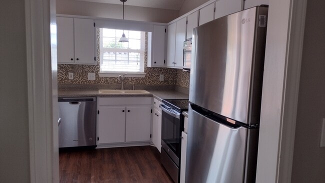 Building Photo - 921 Pebble Beach Cir