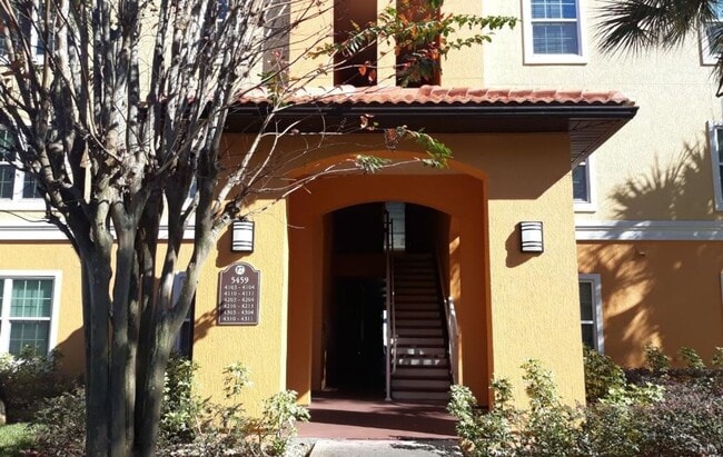 Building Photo - Cypress Fairways 1 Bedroom 1 Bath
