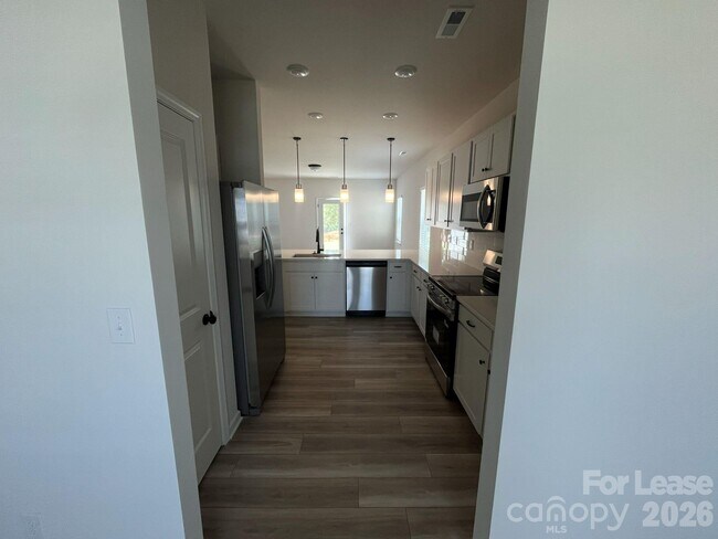 Foto del edificio - 1100 Langston Ln