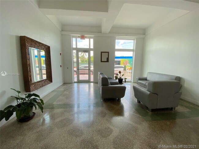Building Photo - 3025 Indian Creek Dr