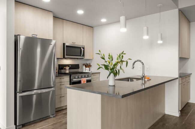 Building Photo - Byline Apartments