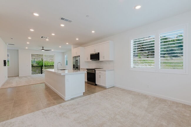 Foto del edificio - Charming 4 Bedroom 3.5 Bath in Carmel Mountain Ranch