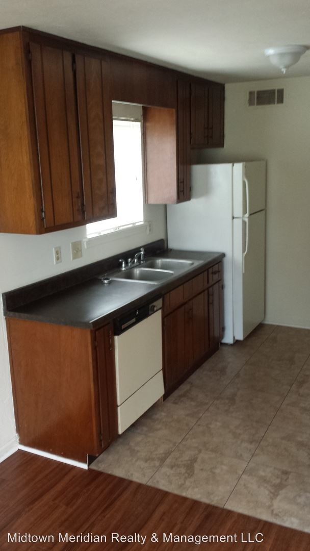 Building Photo - 1401 Ramble Brk