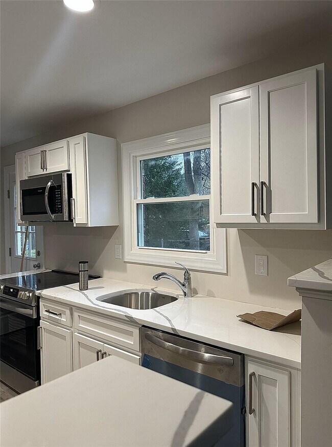 Foto del edificio - 1 Frieda Pl