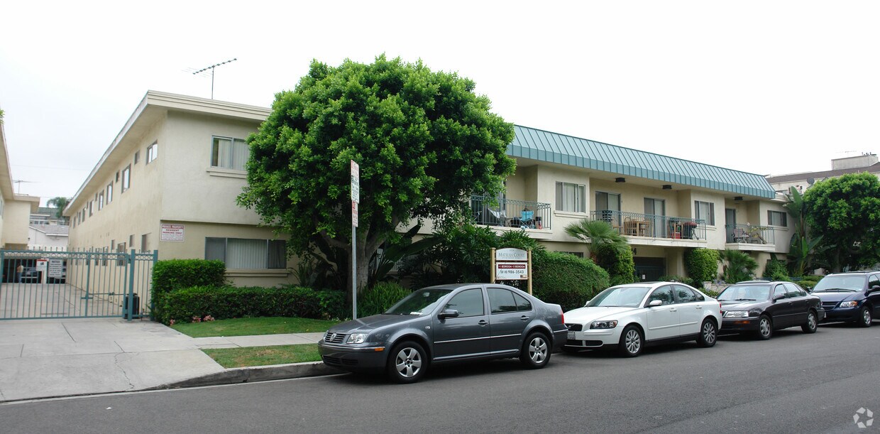 Building Photo - Matilija Court Apartments