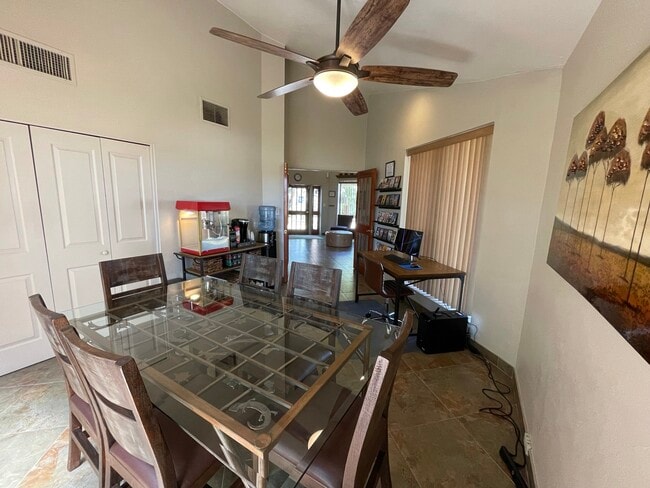 Refreshments - The Woods Apartments at Midvale Park