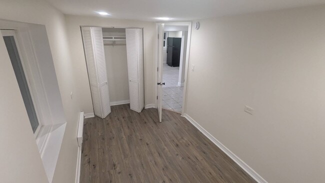 Building Photo - 3332 W 38th St