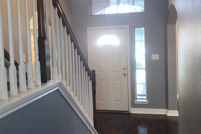 Building Photo - 15539 Lady Shery Ln