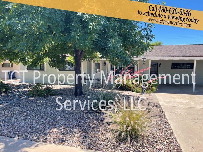 Primary Photo - Beautifully Landscaped 3 Bedroom Home in T...