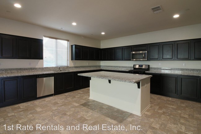 Building Photo - 4 br, 3.5 bath House - 7142 Almandine Way
