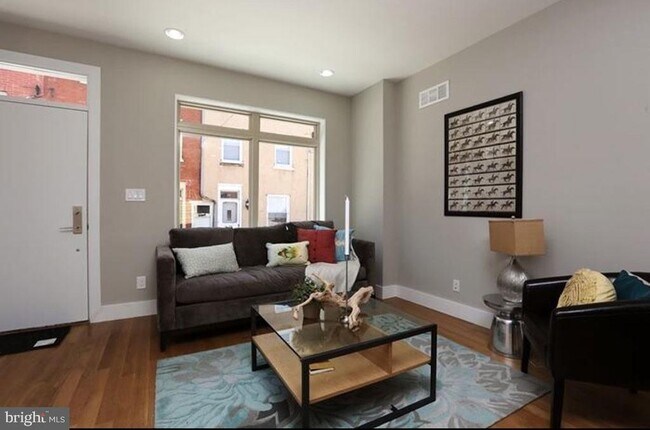 Foto del edificio - 1216 N Palethorp St